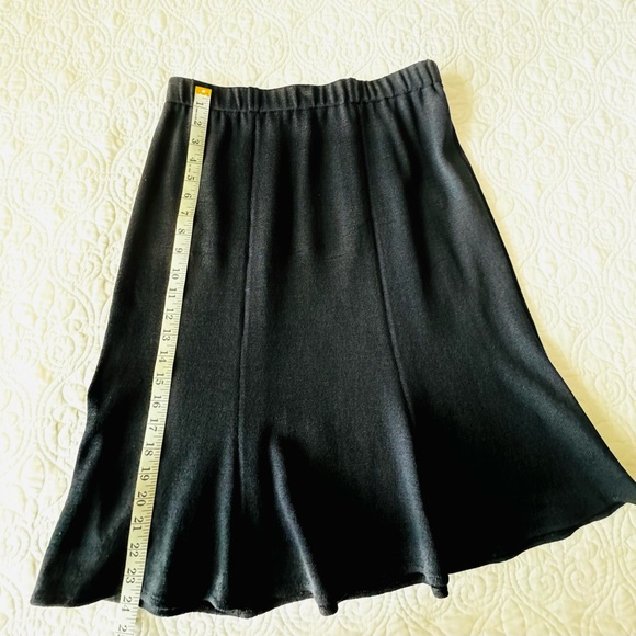 St. John Collection Fit & Flare Skirt in Black - Picture 9 of 9